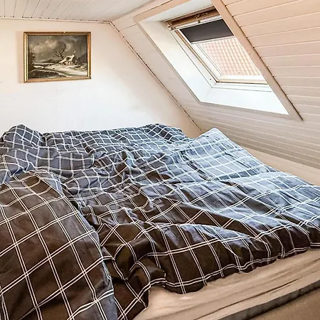 4 Bedroom Awesome In 펜션